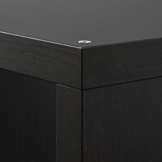 narożnik półki KALLAX, elegancki design o czystych liniach. Wytrzymałe materiały, widoczne gładkie wykończenie.